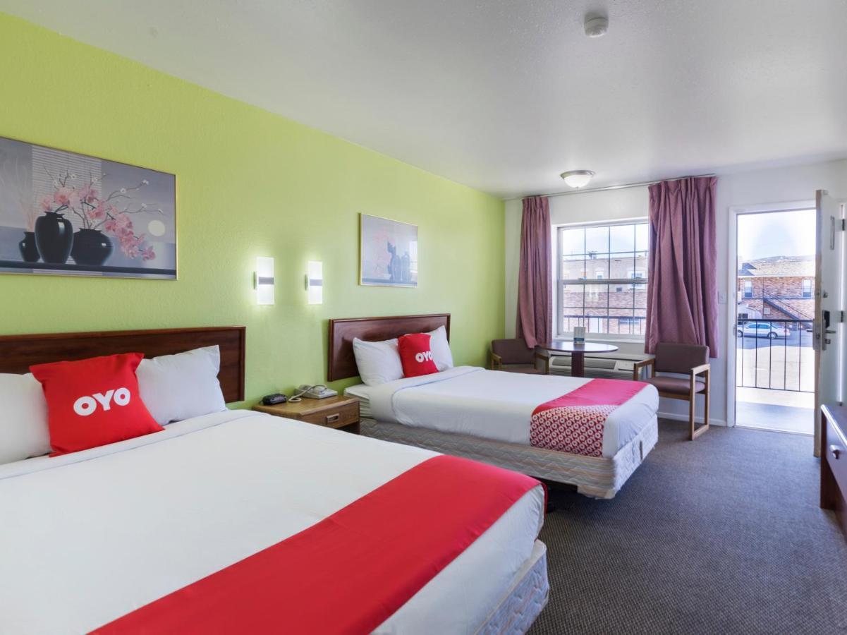 Oyo Hotel Richfield Ut I-70 エクステリア 写真